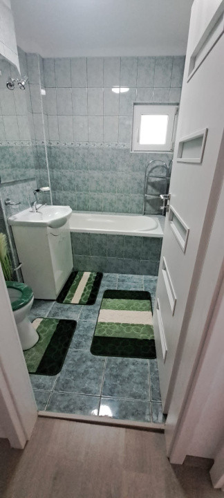 Apartament 2 camere, decomandat, 71mp, zona Ștrand 