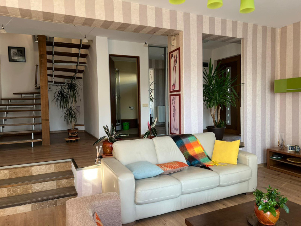 Casa cu 4 camere zona Dru relax 