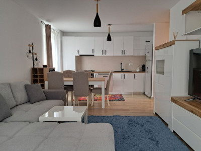 Închiriere apartament 2 camere + birou opțional – Urban Plaza, Brașov
