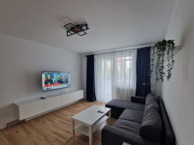 Închiriere apartament 2 camere – Tractorul, Str. Codrul Cosminului – 450€/lună