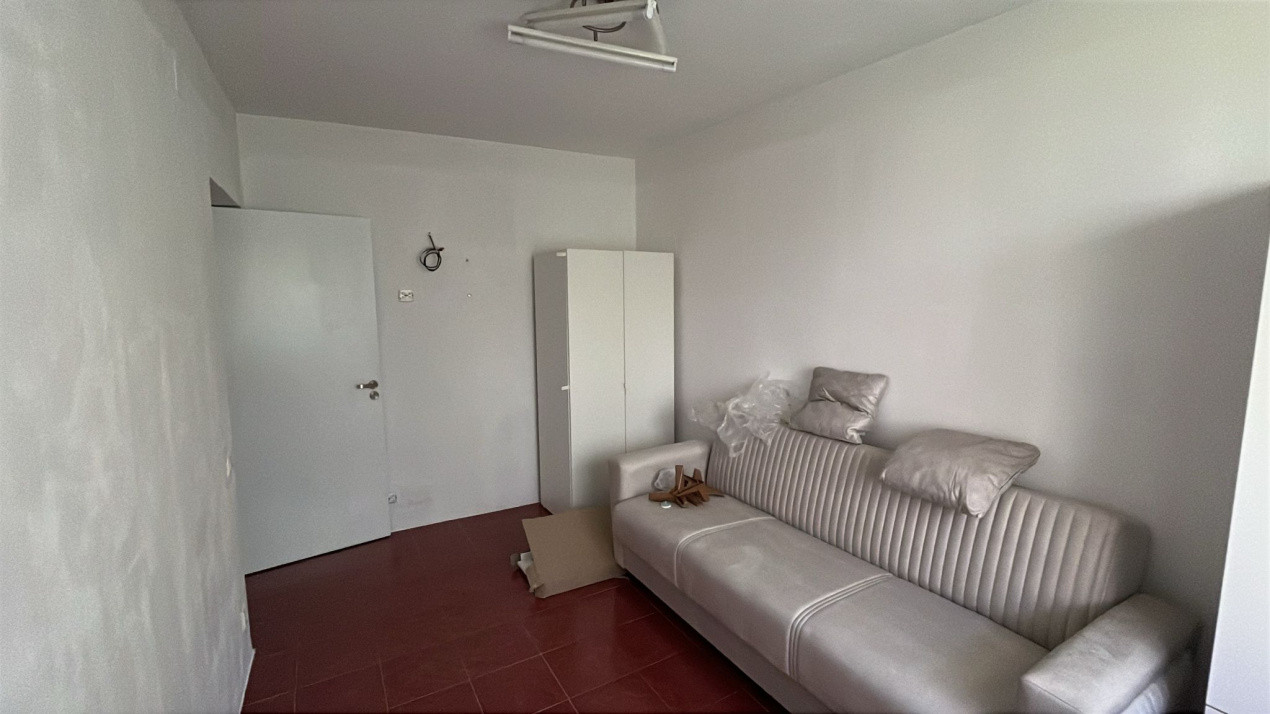 Apartament de închiriat - zona Mall Vitan