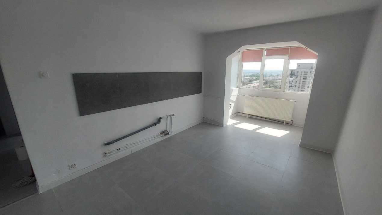  Apartament 3 camere open space, etajul 10, Craiovita zona Niela