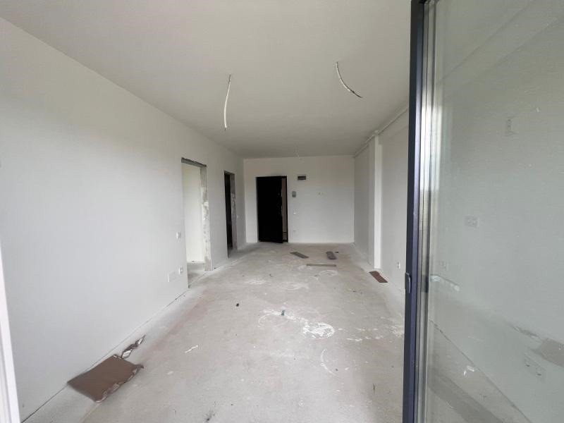Oportunitate! Apart. finisat,  2 camere, Apahida, 75000 Eur