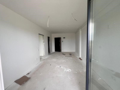Oportunitate! Apart. finisat,  2 camere, Apahida, 75000 Eur