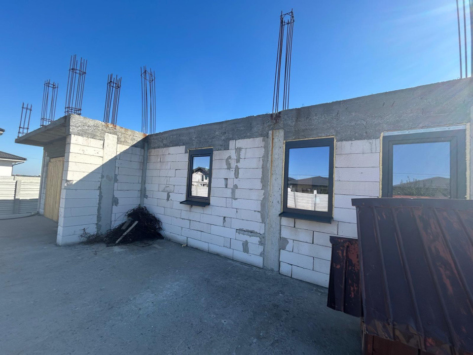 Casa plan parter, 600 mp, 115 mp utili, Metro