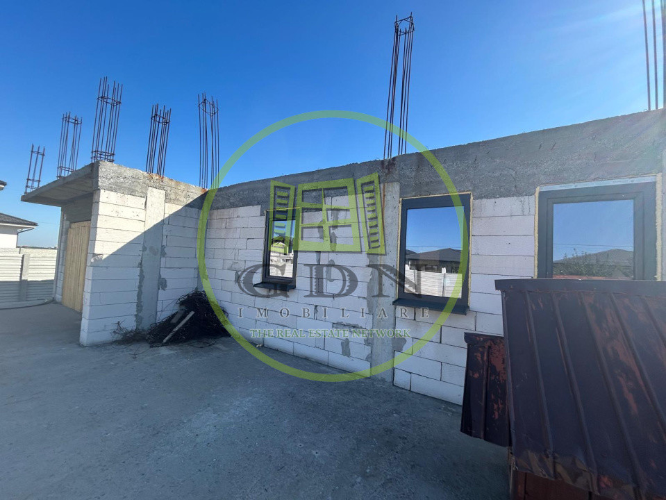 Casa plan parter, 600 mp, 115 mp utili, Metro