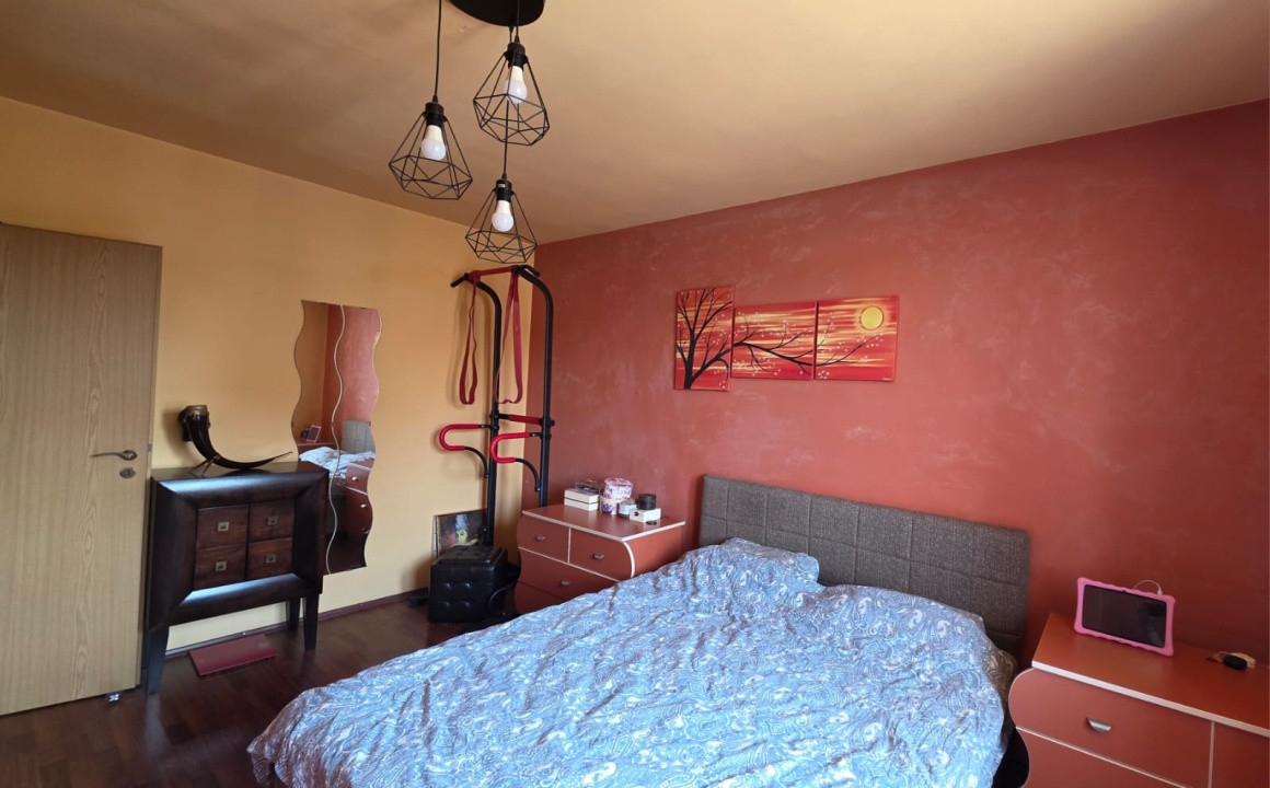 Apartament 3 camere,suprafata utila 76mp,spre inchiriere str Turismului