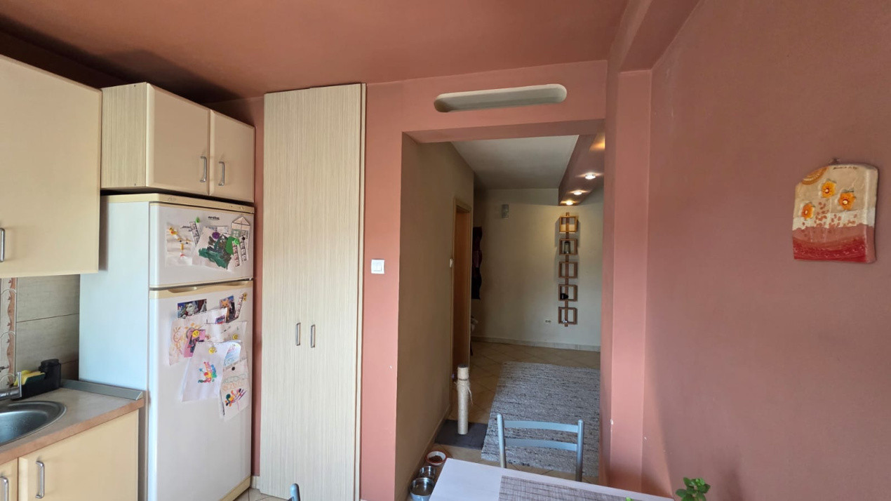 Apartament 3 camere,suprafata utila 76mp,spre inchiriere str Turismului