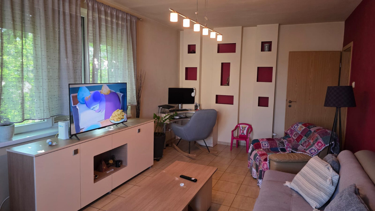 Apartament 3 camere,suprafata utila 76mp,spre inchiriere str Turismului