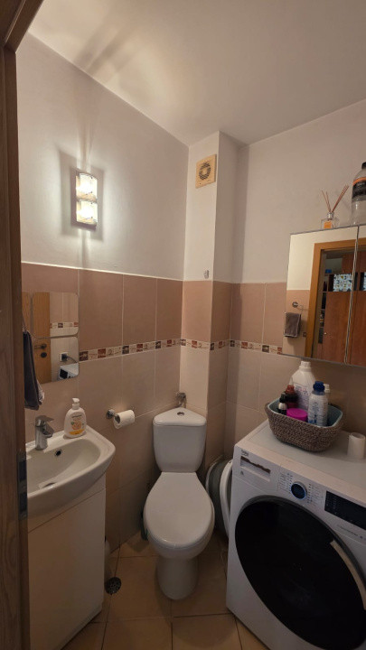 Apartament 3 camere,suprafata utila 76mp,spre inchiriere str Turismului