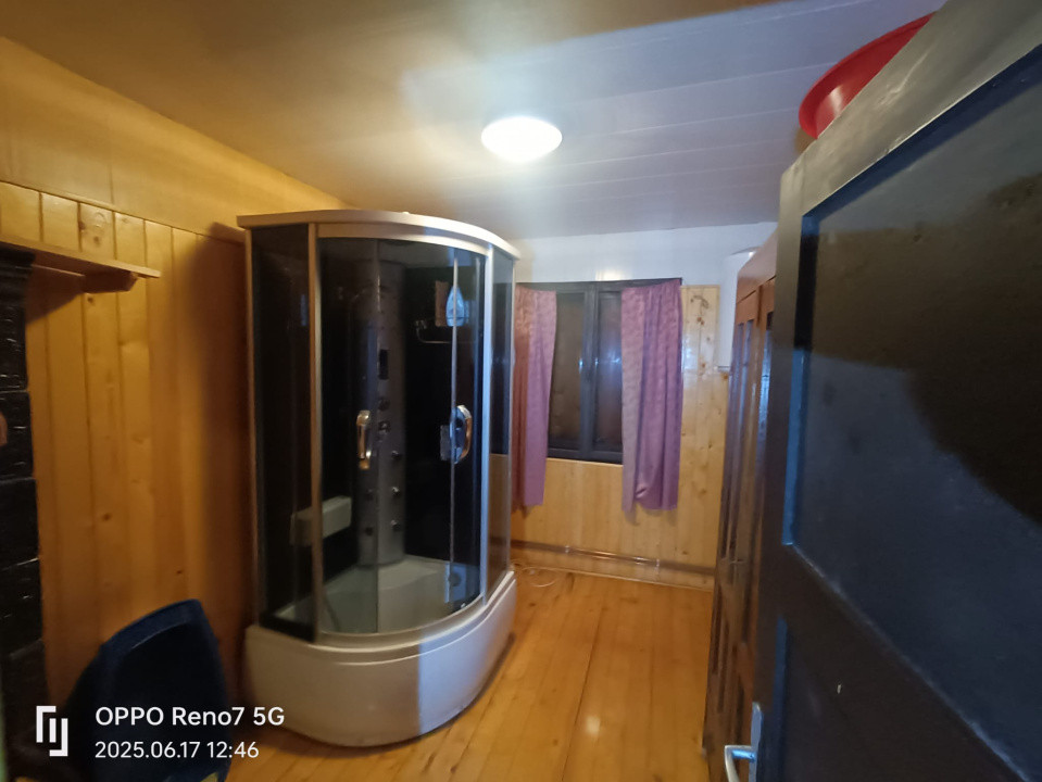 Cabană de vânzare în Lunca Bradului 