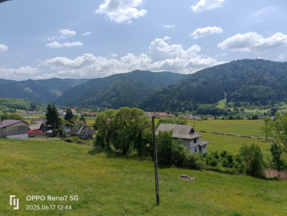 Cabană de vânzare în Lunca Bradului 