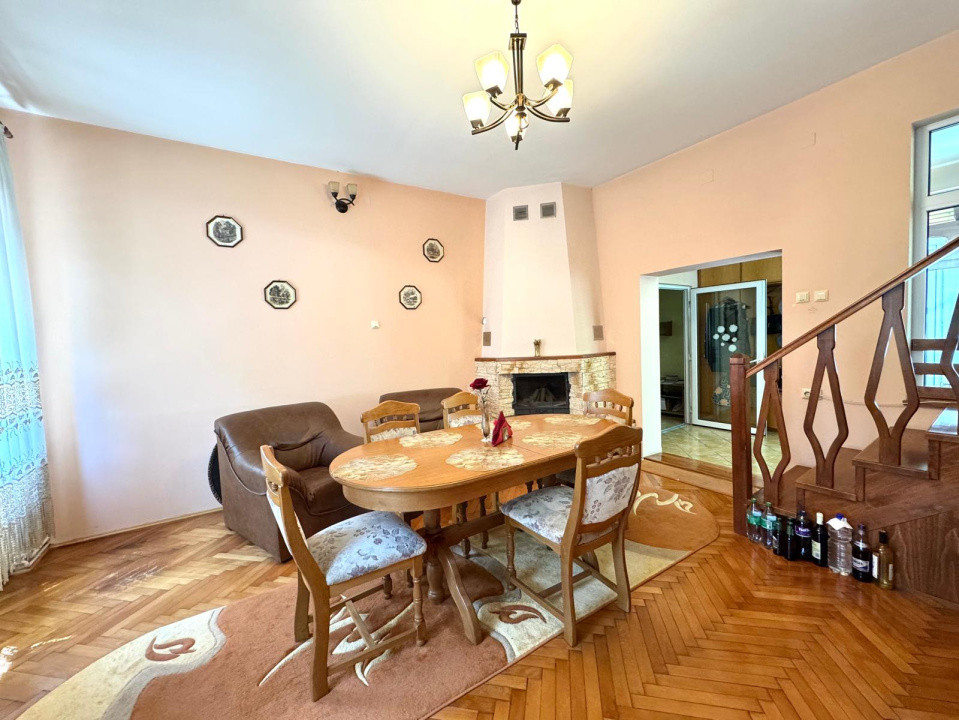 Casa de vanzare - zona centrala - Victoriei 
