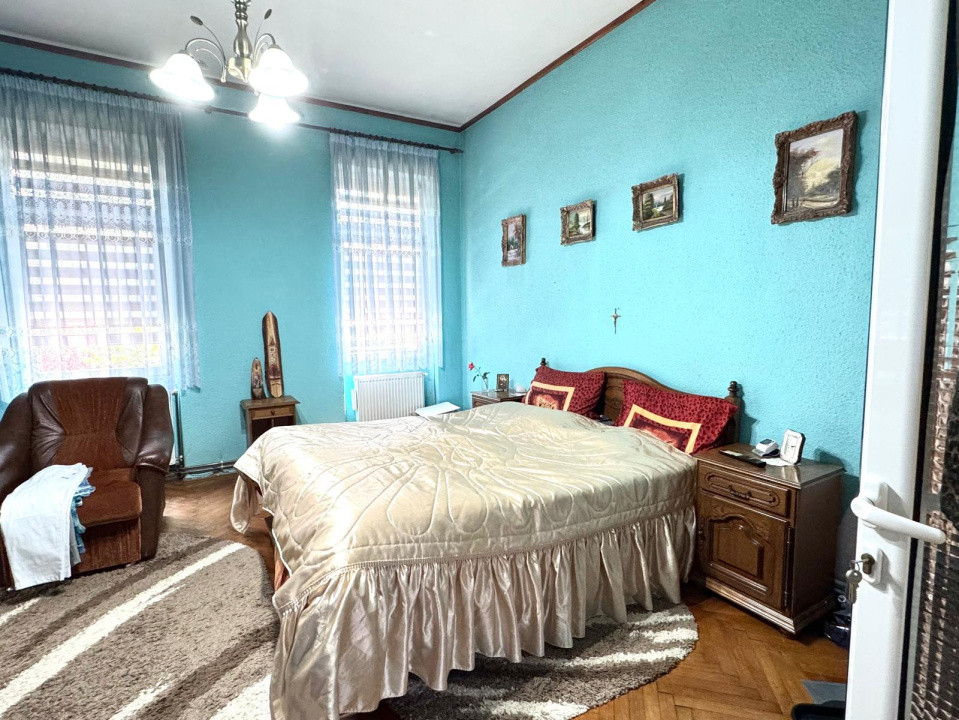 Casa de vanzare - zona centrala - Victoriei 