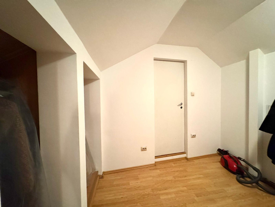 Casa de vanzare - zona centrala - Victoriei 