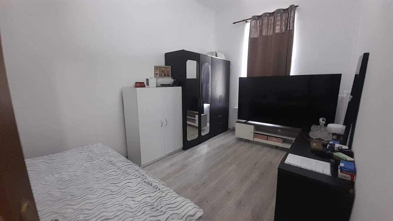 Apartament la casă cu 2 camere, suprafață utilă 64 mp, zona centrală