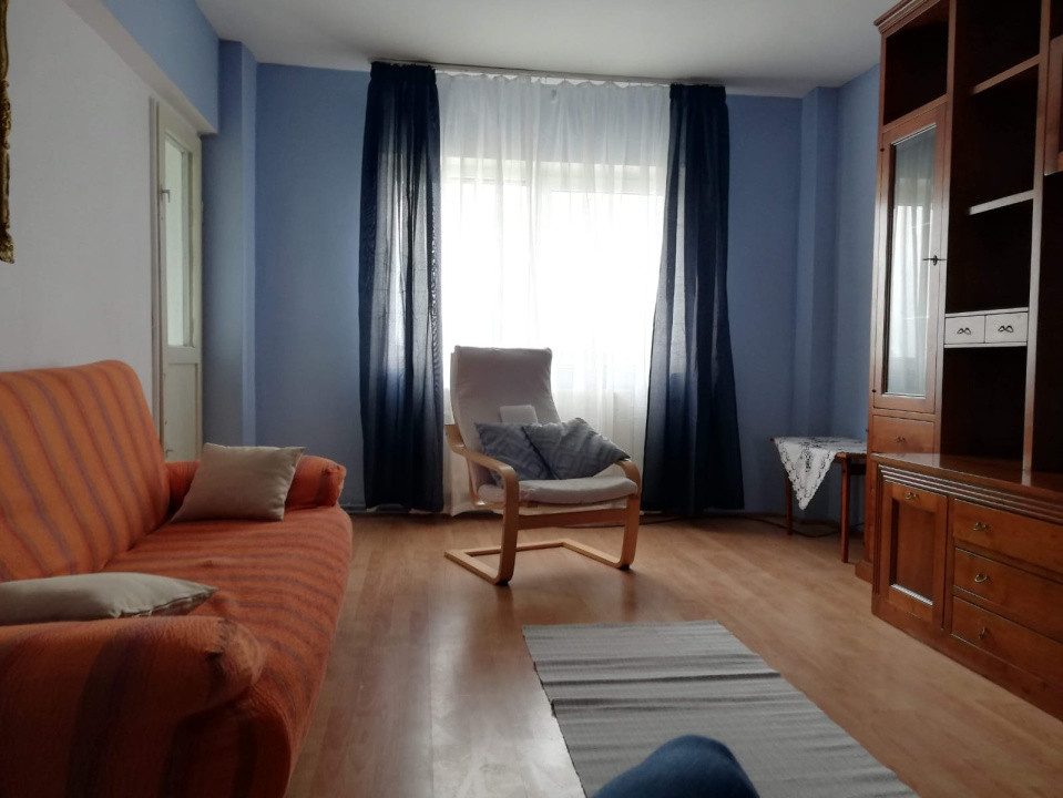 Apartament 3 camere, 72 mp utili, mobilat și utilat, zona Lazaret 