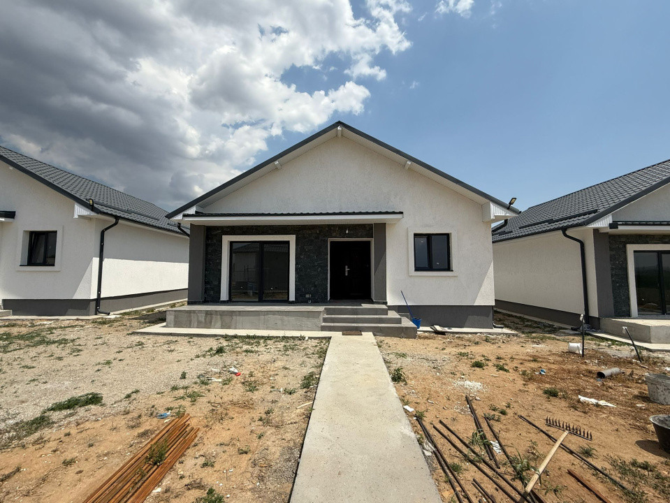 Casa Parter, 330 mp, 84 mp utili, Albesti