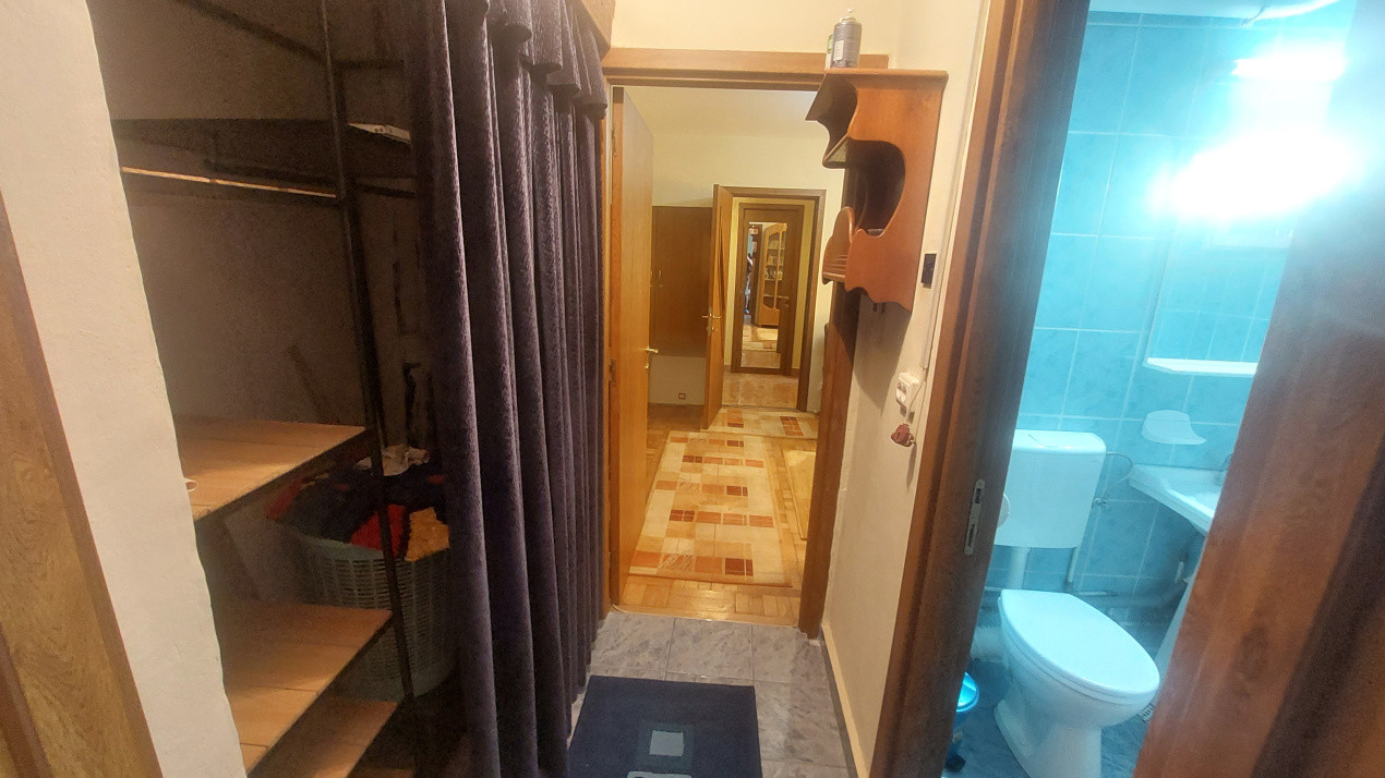 Apartament doua camere semidecomandat, Craiovita zona Racheta