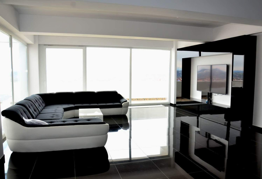 Penthouse lux, 3 camere, terasa panoramica, 300 mpc.