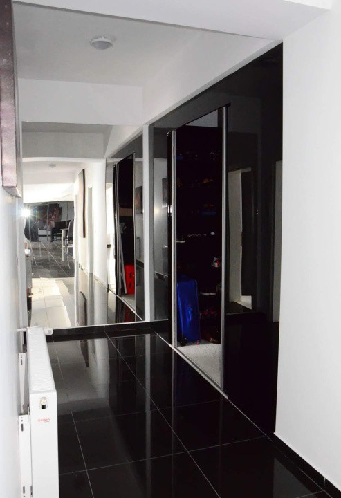 Penthouse lux, 3 camere, terasa panoramica, 300 mpc.