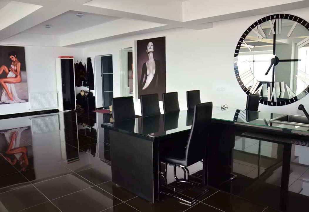Penthouse lux, 3 camere, terasa panoramica, 300 mpc.