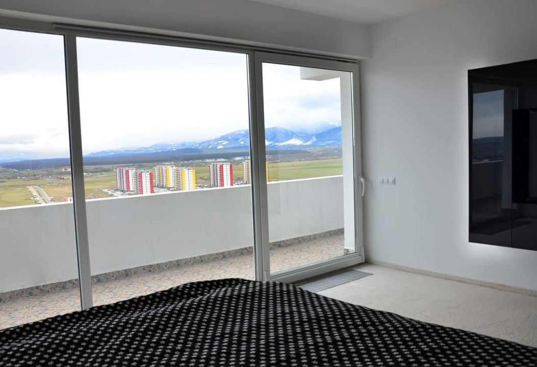 Penthouse lux, 3 camere, terasa panoramica, 300 mpc.