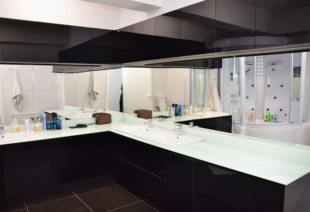 Penthouse lux, 3 camere, terasa panoramica, 300 mpc.
