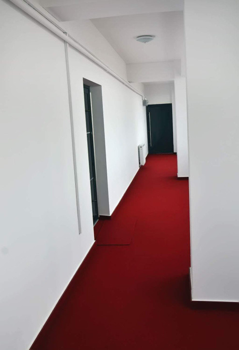 Penthouse lux, 3 camere, terasa panoramica, 300 mpc.
