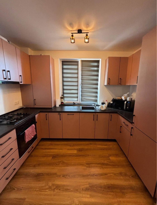 Apartament cochet cu 2 camere, curte proprie 26 mp, parter – Șelimbăr