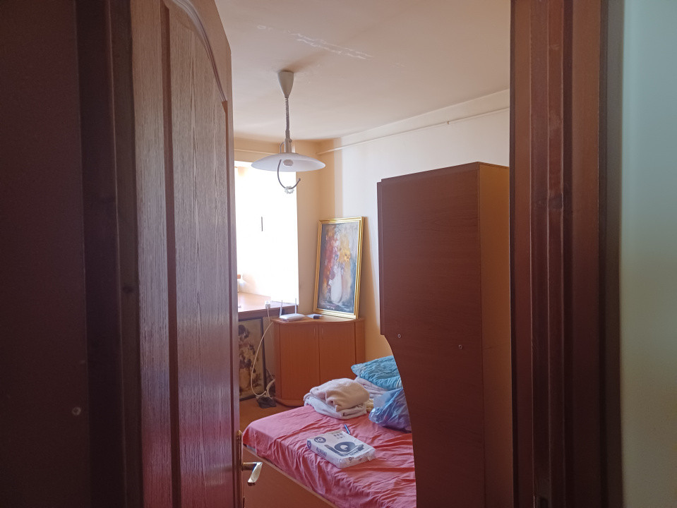 De vanzare apartament 3 camere circular Astra