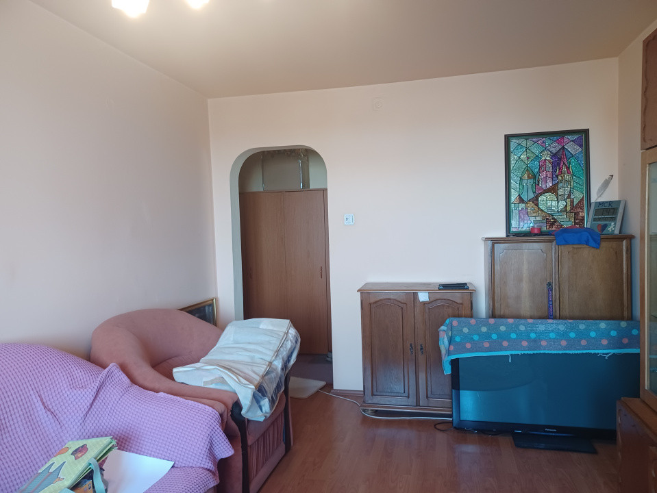 De vanzare apartament 3 camere circular Astra