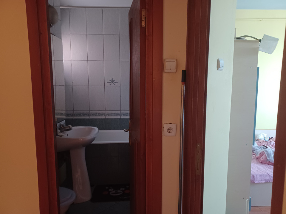 De vanzare apartament 3 camere circular Astra