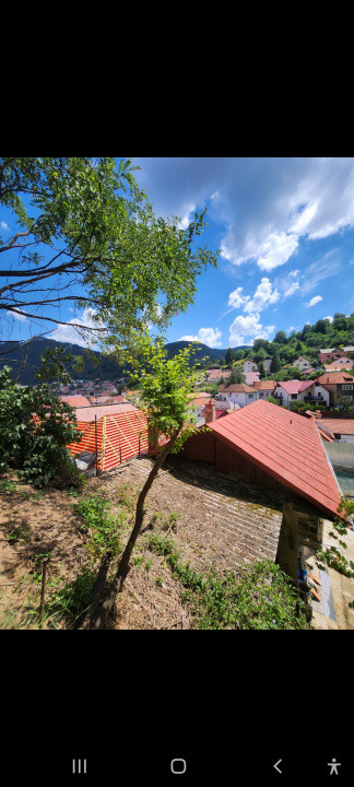 Casă de vânzare în Schei, cu teren în 3 terase  și panoramă superbă spre Brașov