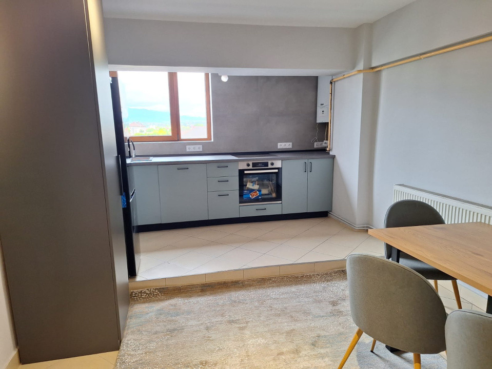 Apartament 2 camere Parcul Mara 