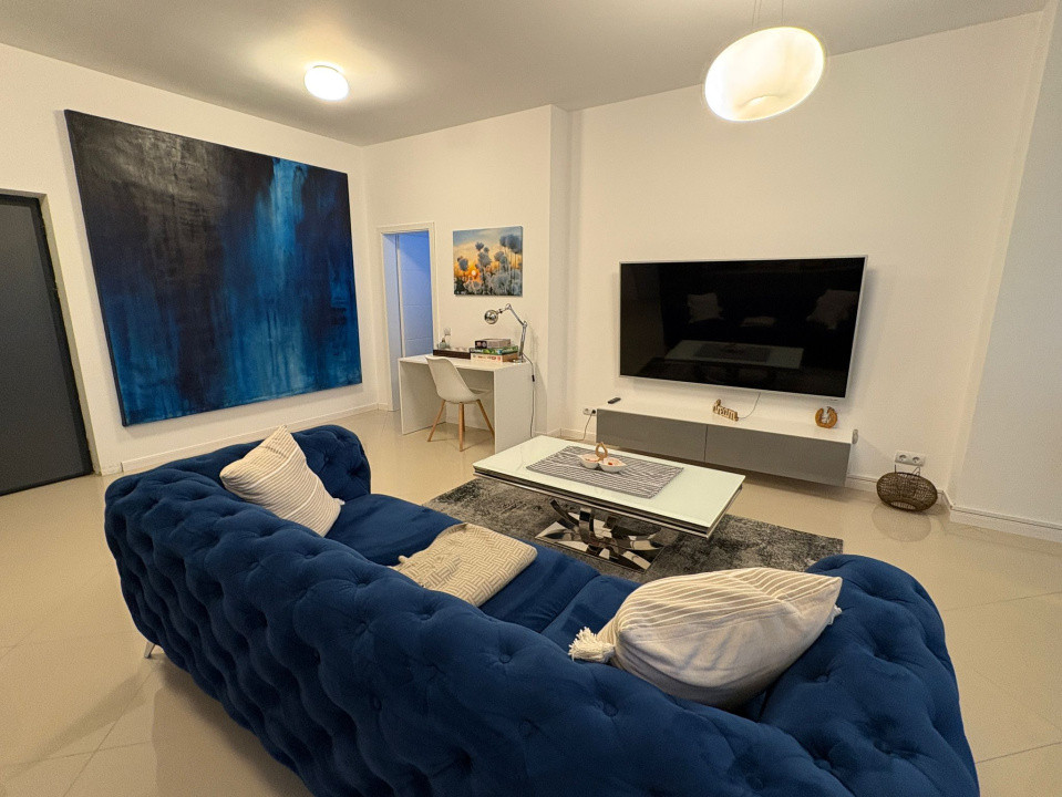 Apartament cu 2 camere Parcul Central 