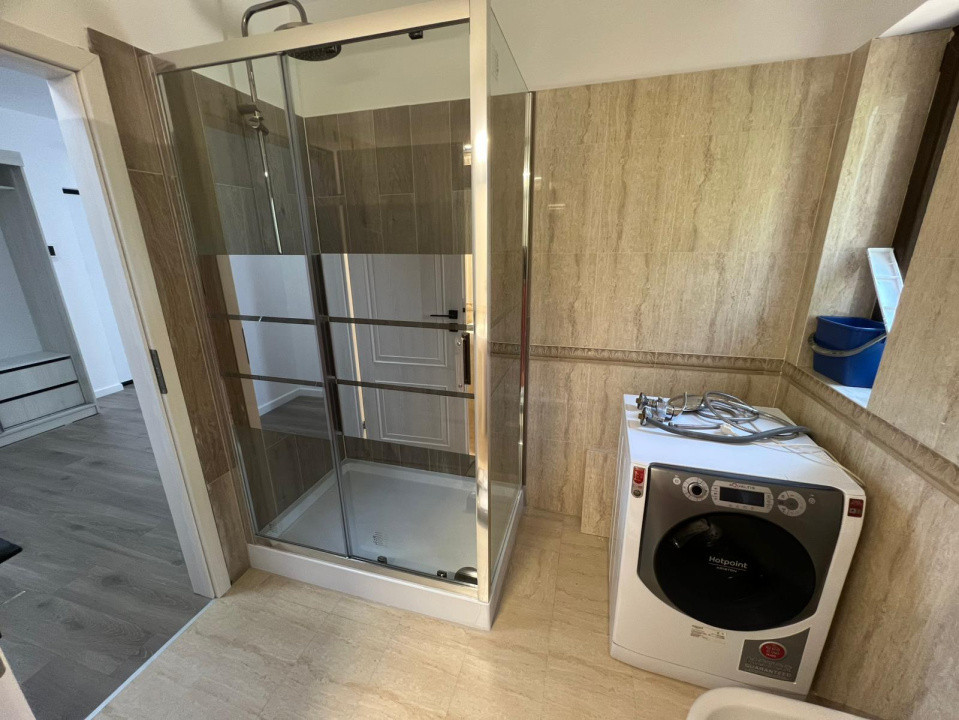 Apartament cu 3 camere zona Hotel Carpati