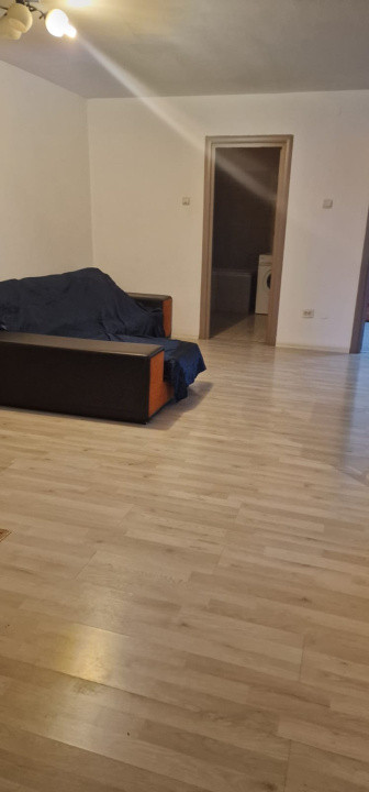 Apartament 3 camere, Hipodrom III, parter