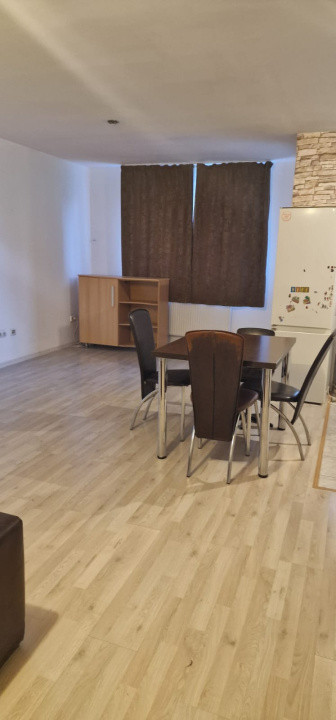 Apartament 3 camere, Hipodrom III, parter