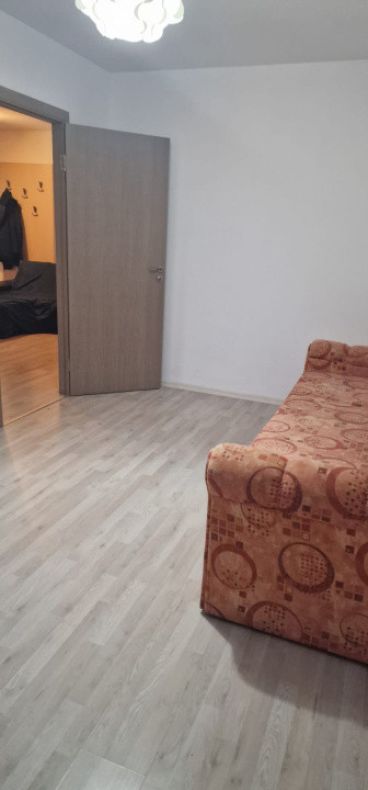 Apartament 3 camere, Hipodrom III, parter