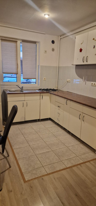 Apartament 3 camere, Hipodrom III, parter