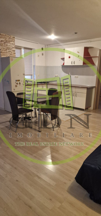 Apartament 3 camere, 77 mp utili