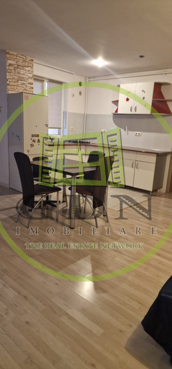 Apartament 3 camere, 77 mp utili