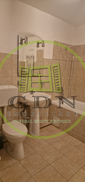 Apartament 3 camere, 77 mp utili