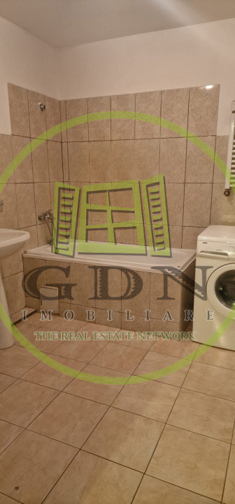 Apartament 3 camere, 77 mp utili