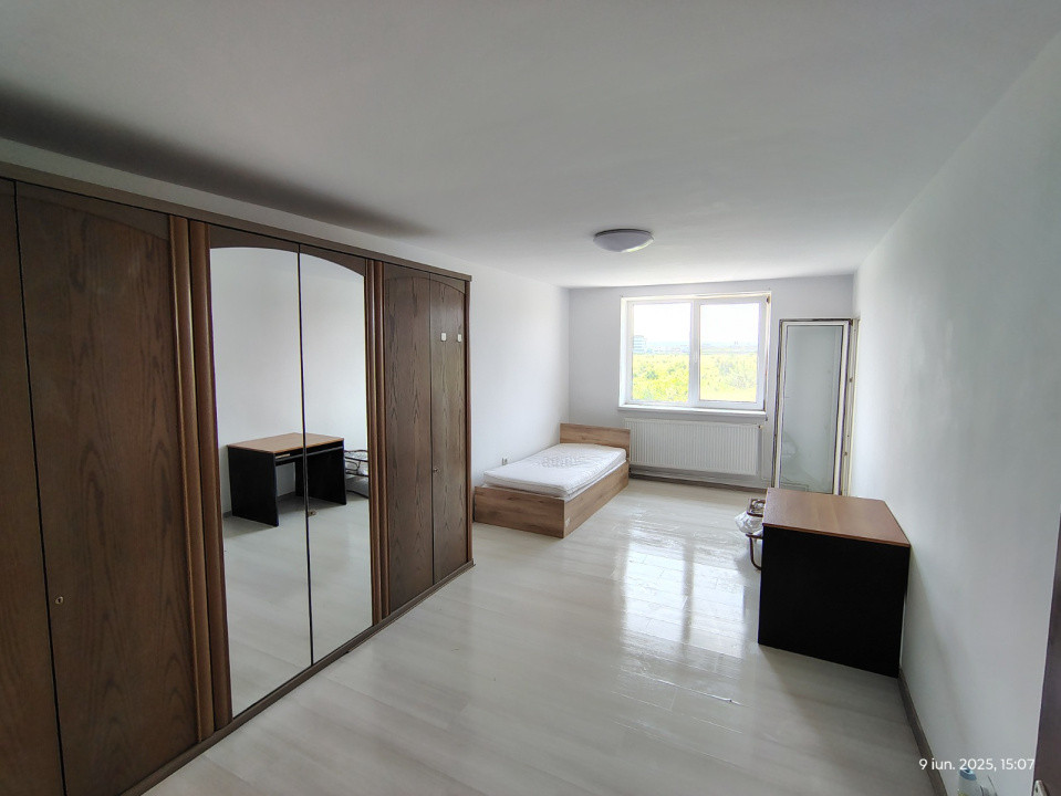 Apartament foarte spatios de inchiriat!
