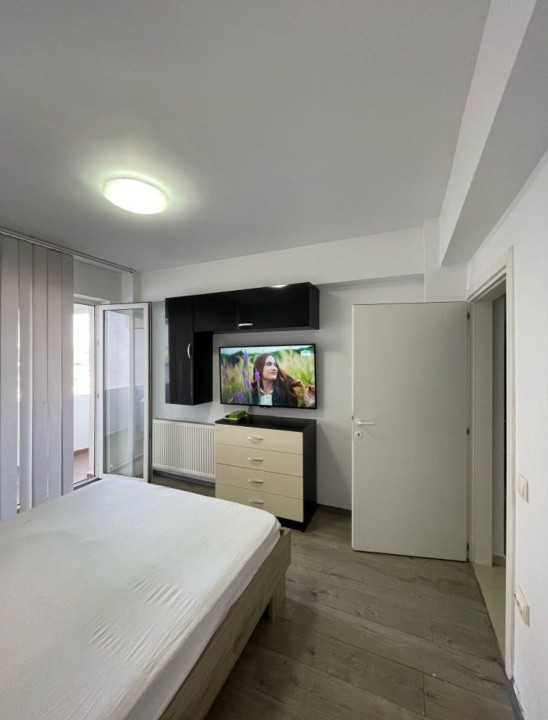 Garsonieră de vânzare, 34mp utili, zona Mihai Viteazu, cu balcon