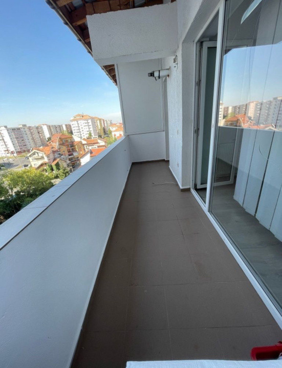 Garsonieră de vânzare, 34mp utili, zona Mihai Viteazu, cu balcon