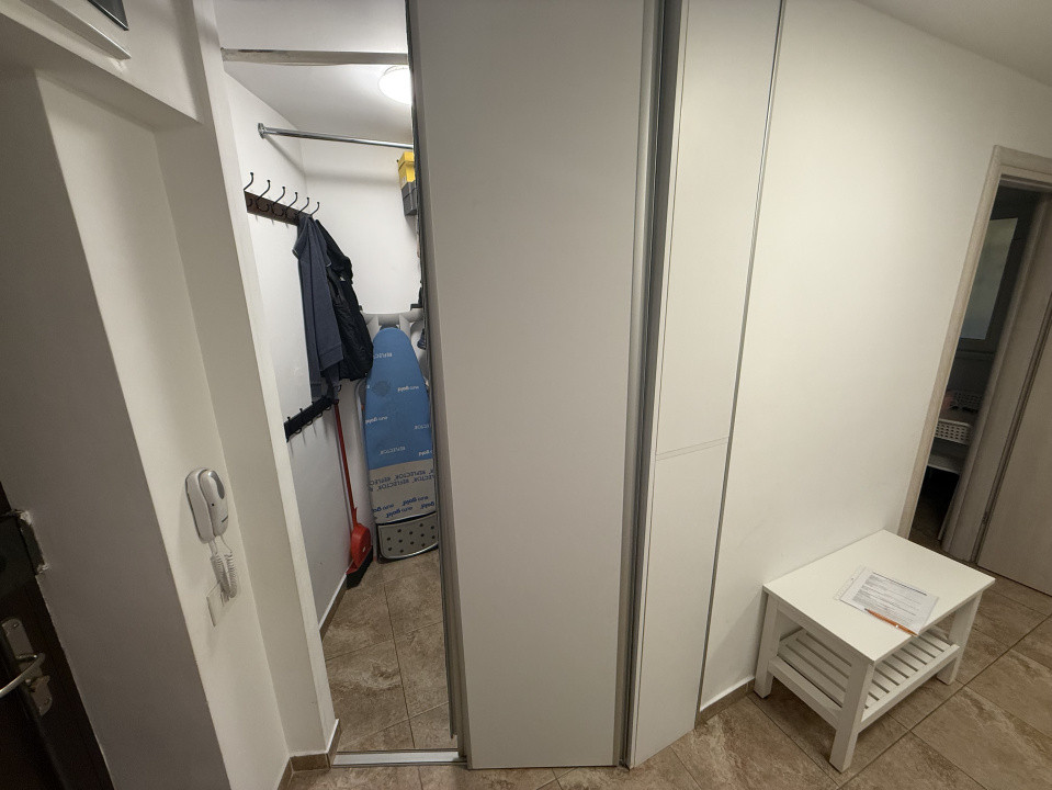 Apartament 4 camere complet utilat l Parter cu 2 băi l Revovat, SMART&SECURIZAT