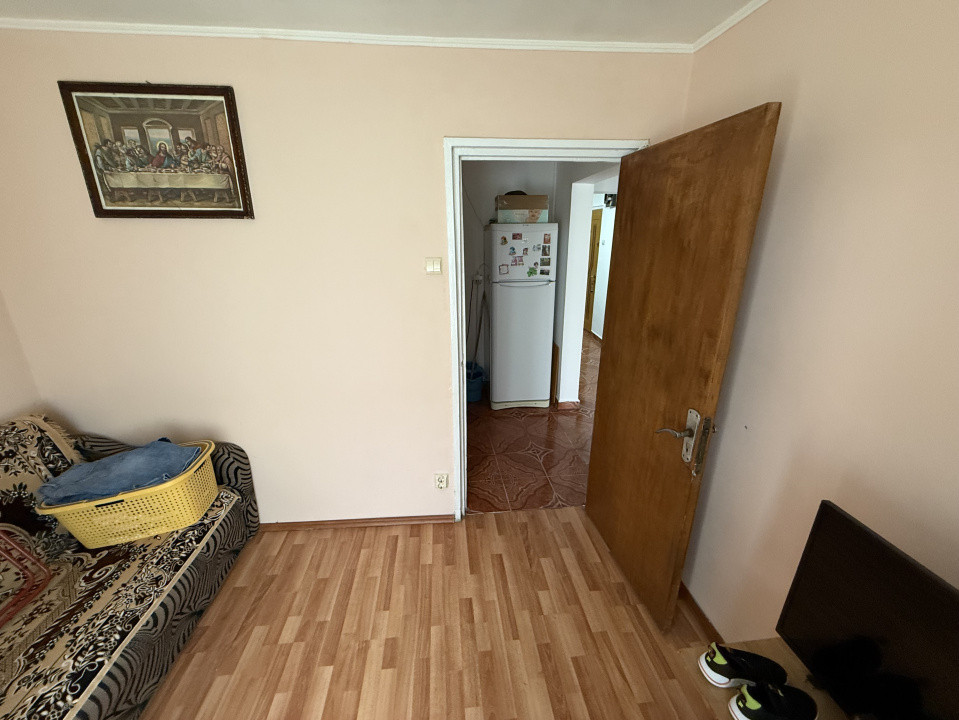 Apartament 4 camere l 64mp l etaj 6/10 l Vis-a-vis de Parcul Plumbuita